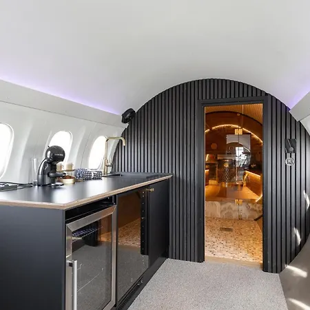 Ilmatar Airplane Appartement