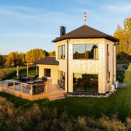 Ilmatar Airplane Appartement *